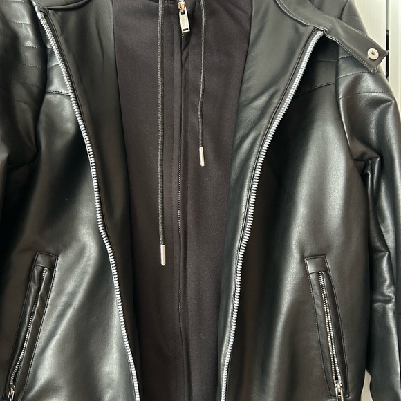 *Brand new with tags* Black Vegan Leather Jacket - Picture 4 of 8